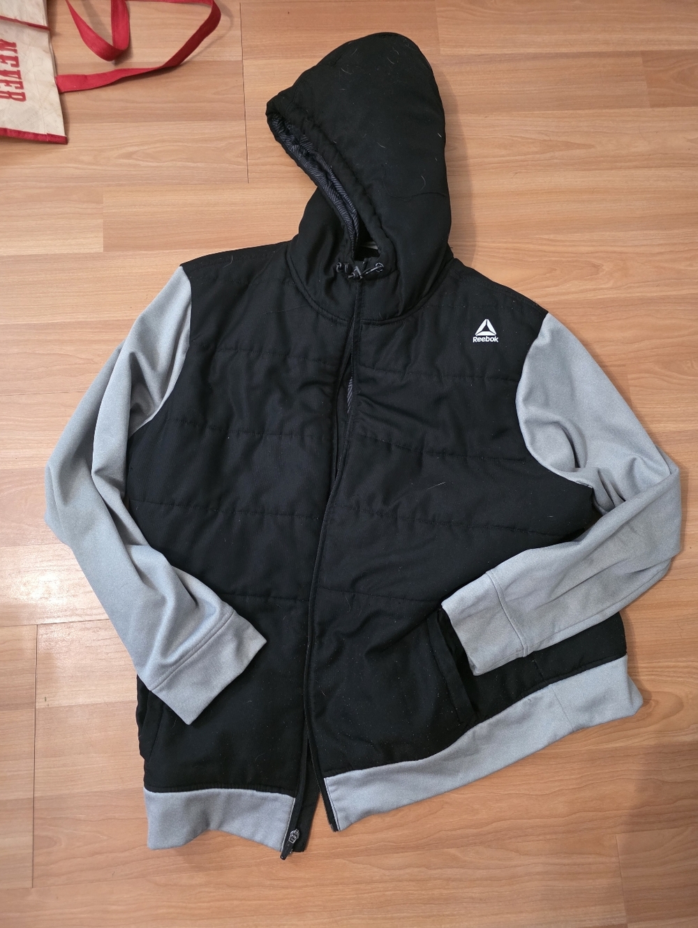 Reebok Men's Black & Gray Hooded Jacket
